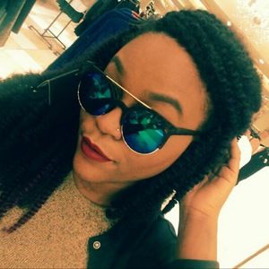 Meet your Posher, Kimberly